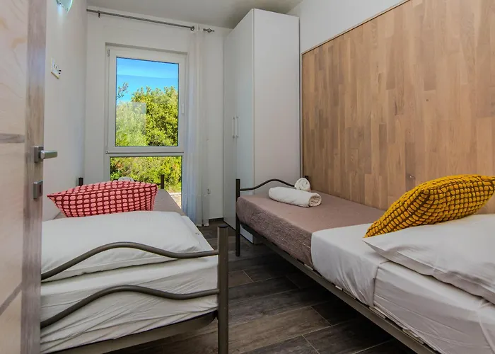 Apartament Fabulous House B With Outdoor Pool
