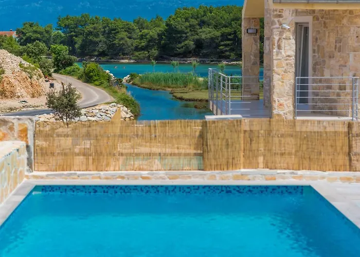 Apartament Fabulous House B With Outdoor Pool *