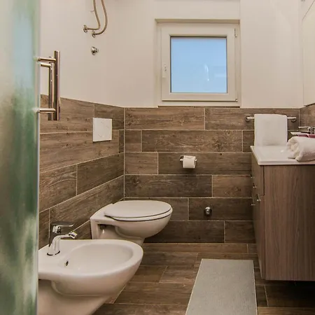 公寓 Fabulous House B With Outdoor Pool 扎顿