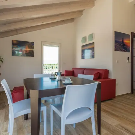 Fabulous House B With Outdoor Pool Apartamento *