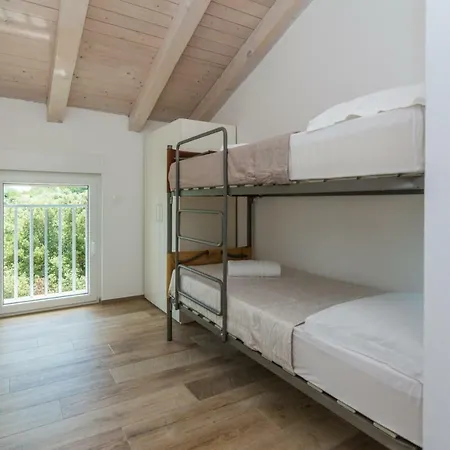 Fabulous House B With Outdoor Pool Apartment *