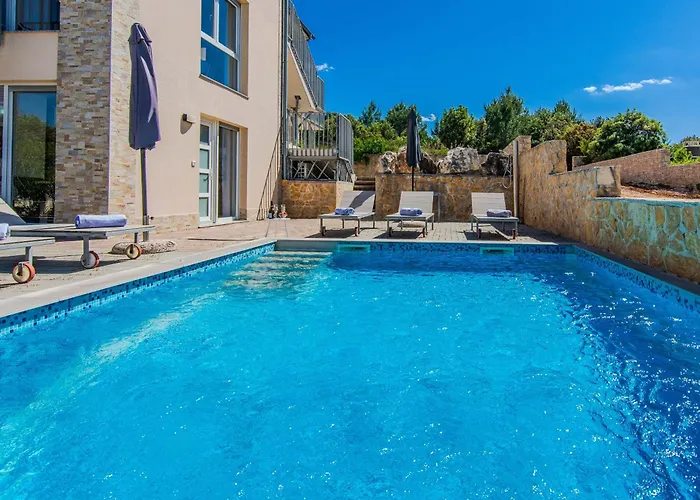 Fabulous House B With Outdoor Pool Zaton