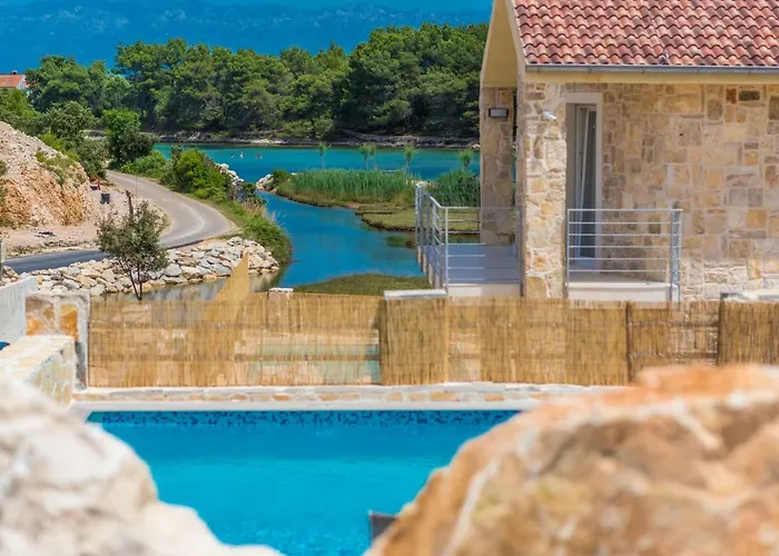 Apartman Fabulous House B With Outdoor Pool Zaton